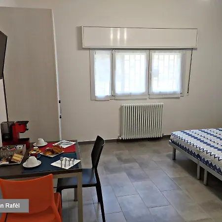 And Breakfast San Rafel Konukevi 4*