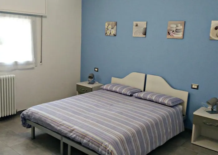 And Breakfast San Rafel Болонья