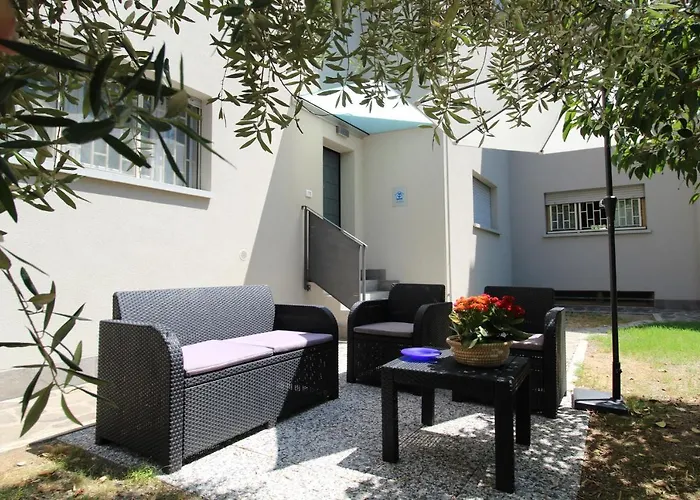 And Breakfast San Rafel Болонья